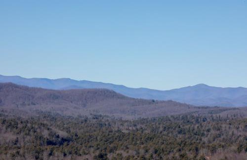 Hendersonville House | Family-Friendly Mountain Oasis W Game Room & Grill