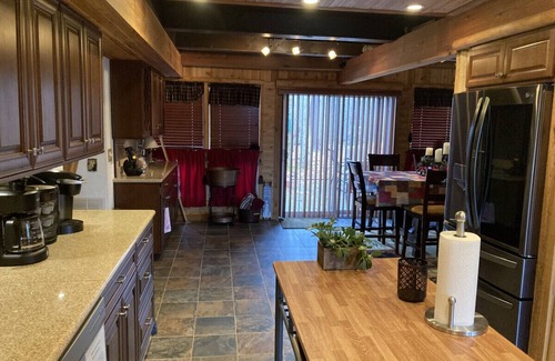 Hidden Valley House | Family Friendly Mtn Escape w/Fire Pit, Surrounded by Forbes State Forest