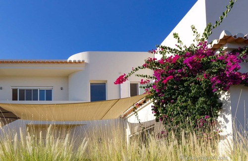 Vale Grande Villa | Family friendly, quiet house, comfortable and spacious, with panoramic