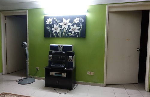Taman Bangi House | Family-friendly semi detached 2.5 storey vacation home