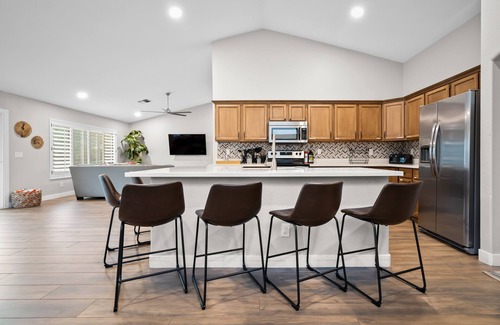 Paradise Valley Village House | Family-Friendly, Spacious Retreat with Pool, Hot Tub & GameRoom