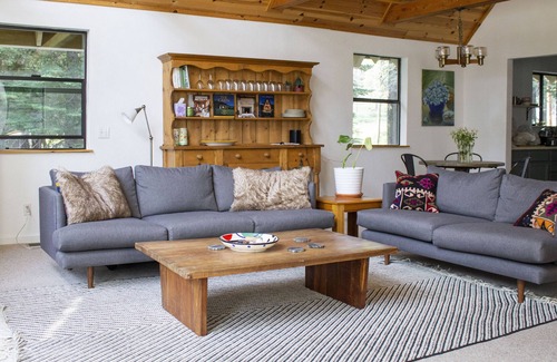 Pla-Vada Woodlands House | Family Friendly Summit Chalet sleeps up to 10