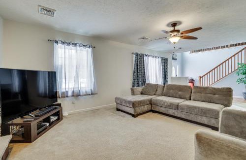 Tobyhanna House | Family-Friendly Tobyhanna Home with Community Pool