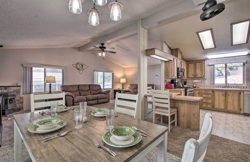 Wofford Heights House | Family-Friendly Home ~ 1 Mi to Kern River!
