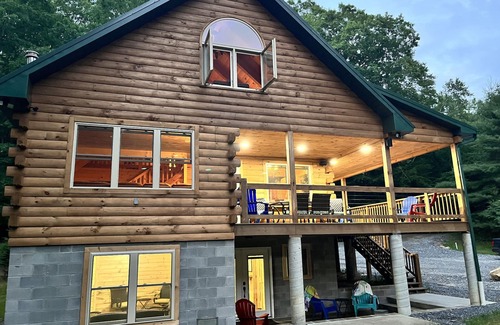 Portland Mills Cabin | Family Friendly Waterfront Log Cabin on on the Wild & Scenic Clarion River