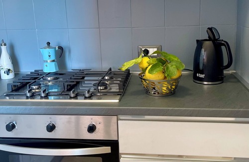 Sarzana Apartment | Family & Friends Sarzana Apartment CIN: IT011027C2ERAB87GU CITRA 011027-LT-0356