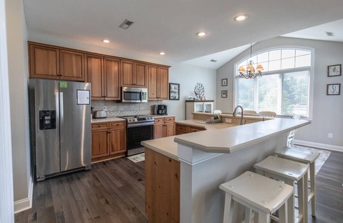 Lake Lure Condo | Family getaway at Lake Lure Beach