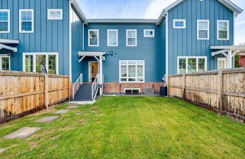 Erie House | Family Haven 1 Mi to Dtwn Erie Bring Your Pets!