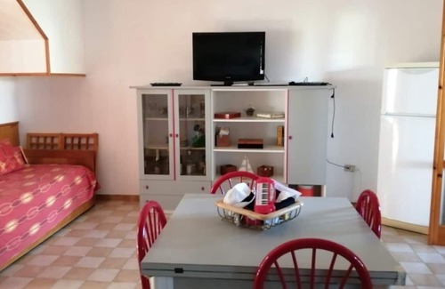 Torre Saracena House | Family holiday home 'Cristian Domus' with sea view, garden and terraces