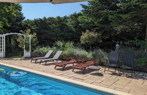 Rouvray (Cote-d'Or) Villa | Family home in Rouvray (21) in northern Burgundy, 35 minutes from Vézelay.