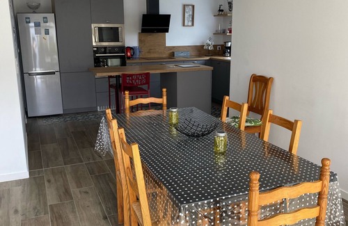 Belz House | FAMILY HOUSE CLOSE TO THE SEA