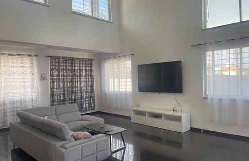 Praia Apartment | FAMILY HOUSE FOR 8 PEOPLE