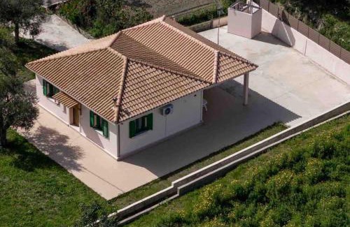 Alikanas House | Family House, individual and fully equipped house