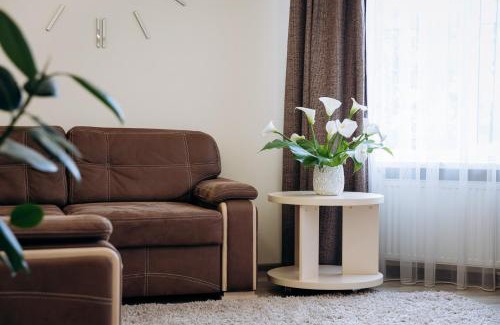 Lenins'kyi district Apartment | Family House