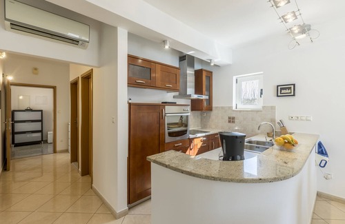 Srinjine House | Family house -Villa with heated pool and big garden
