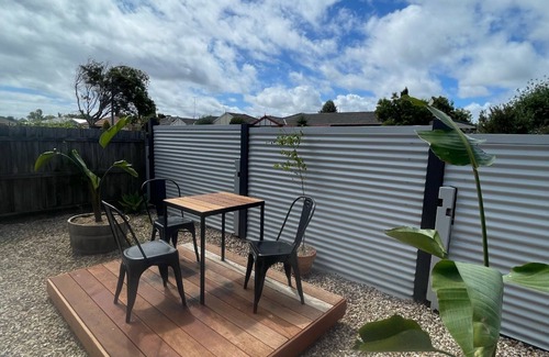 Ocean Grove House | Family & pet friendly home - heated pool, gym, sauna 2km to the beach