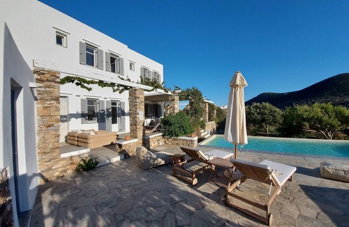 Apollonia Villa | Family Pool Villa At The Heart Of Sifnos
