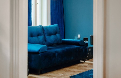 Nove Mesto Apartment | Family Proxima Downtown with Cinema room, Pool Table & Free Netflix