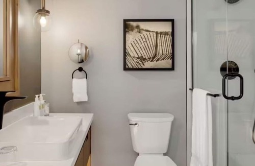 Goat Island Hotel | Family Ready Suite w/Balcony & Living Area | Pets Are Allowed | Near Downtown