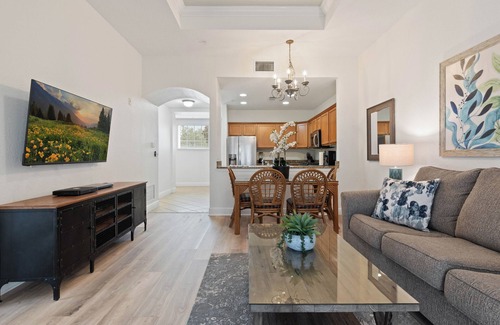 Reunion House | Family sized. Great Location. Shuttle to Disney. Waterpark. Access to amenities