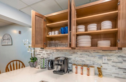 Walton House | Family Stay! Near both Ark & Creation Museum!
