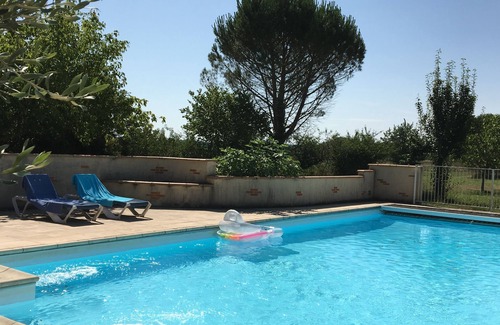 Lisle-sur-Tarn House | Family suite with pool between Toulouse & Albi