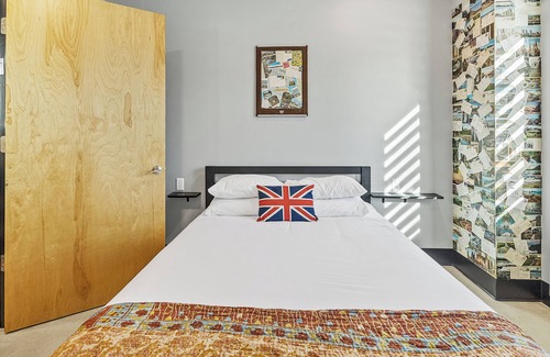 Pacific Hotel | Family suite with full kitchen and laundry on the second floor of The Landing Hub Boutique Hotel