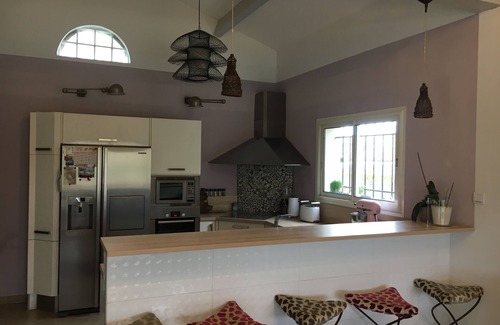 Sauvian Villa | Family villa with pool near sea