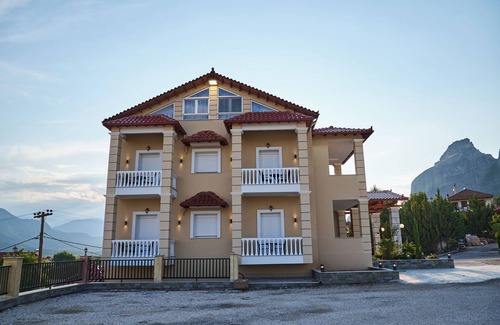 Kalambaka Apartment | Famissi sofita 10