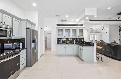Fort Myers House | Fantastic 4-bedroom house with AC in Cape Coral