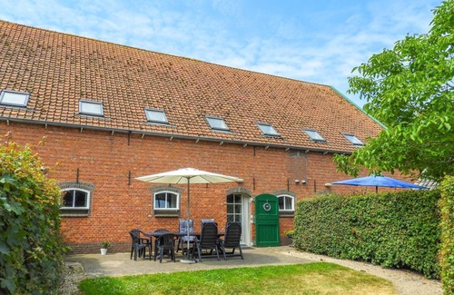 Grijpskerke House | Fantastic 9-person holiday home in Grijpskerke, centrally located in Walcheren