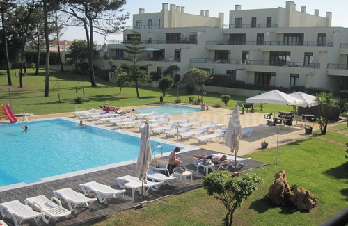 Esmoriz Apartment | Fantastic, beach front, lagoon and walkways. Oporto City 15 minutes away