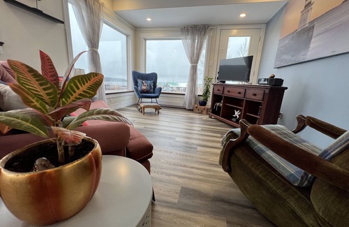 Seal Cove House | Fantastic Beach & Ocean Views