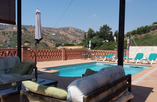 Frigiliana Cottage | Fantastic Cortijo Fuente Luz located in Fuente del Conejo (Frigiliana)