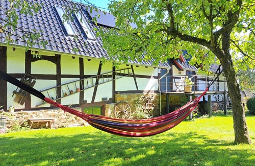 Antweiler Apartment | Fantastic Eifel apartment for 2 people with sauna, countryhouse garden & terrace