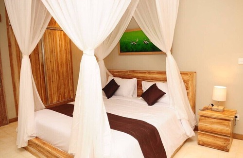 Batuan House | Fantastic elegant 1BR private pool villa, valley views