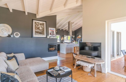 Salema House | Fantastic Family Villa with sparkling Private Pool