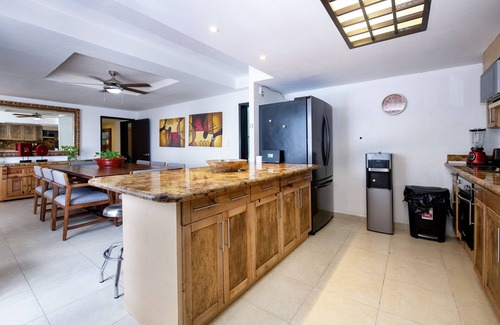 Punta Cancun Villa | Fantastic Family Villa on the best Beach in Cancun