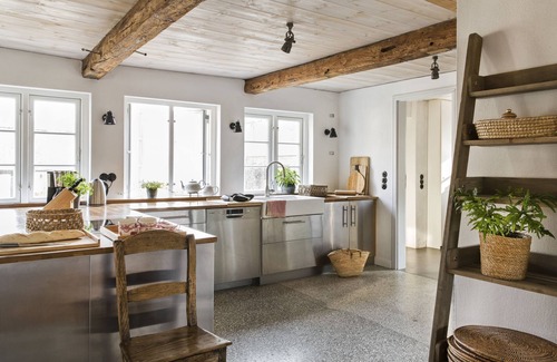 Pommerby House | Fantastic four-sided farm near the Baltic Sea for workshops, seminars and retreats