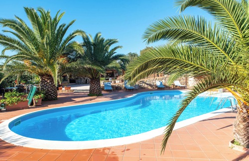 Telti Apartment | Fantastic holiday resort with pool - Résidence Villa Smeralda 1