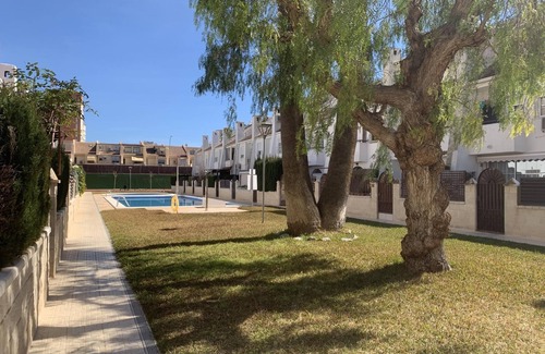Cabo de las Huertas Cottage | Fantastic house in Alicante. 3 bedrooms + swimming pool - 500m from the beach