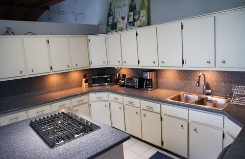 Estate Saint John House | Fantastic Location!Amazing 3/2 home with deck and beautiful view with generator!