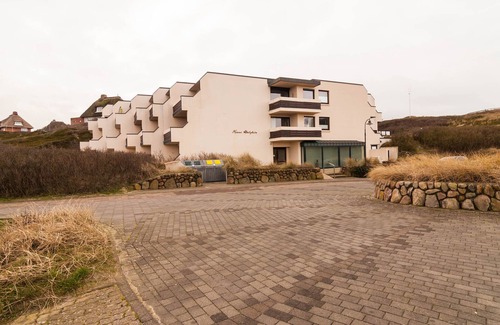 Hornum Apartment | Fantastic location in close proximity to the west beach