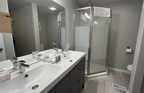 East Kootenay House | Fantastic Location in West Fernie | 5 Minute Drive to the Resort | Pet Friendly