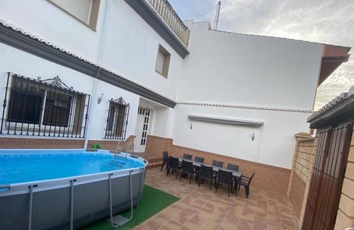 Montillana Ski Chalet | Fantastic Rural House in Montillana with swimming pool.