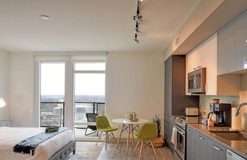 Tysons Apartment | Fantastic Studio in Tysons, Pool + Fitness Center