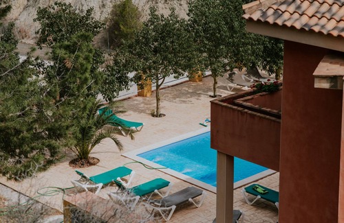 Huerta de Arriba Villa | Fantastic villa in the mountains next to the river