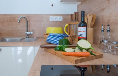 Sukosan Apartment | Fantastically beautiful apartments 2 minutes to the beach Pool in the houseHappyHavenHouse