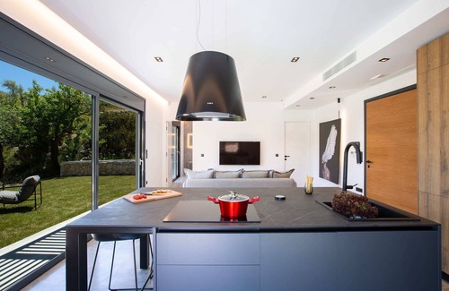 Fternon Villa | Faos Villa three built in a privileged natural environment