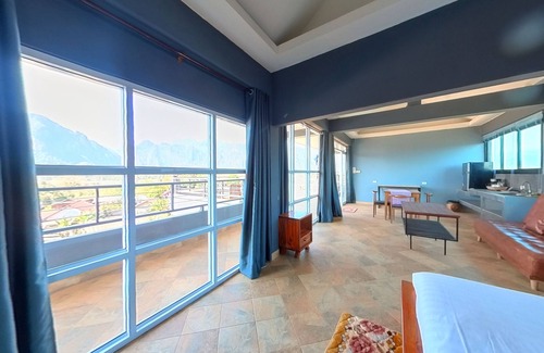 Vang Vieng Hostel | Faraway Suites - Hostel